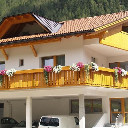 Cafe Schneider Bed & Breakfast Lappago Ngoại thất bức ảnh